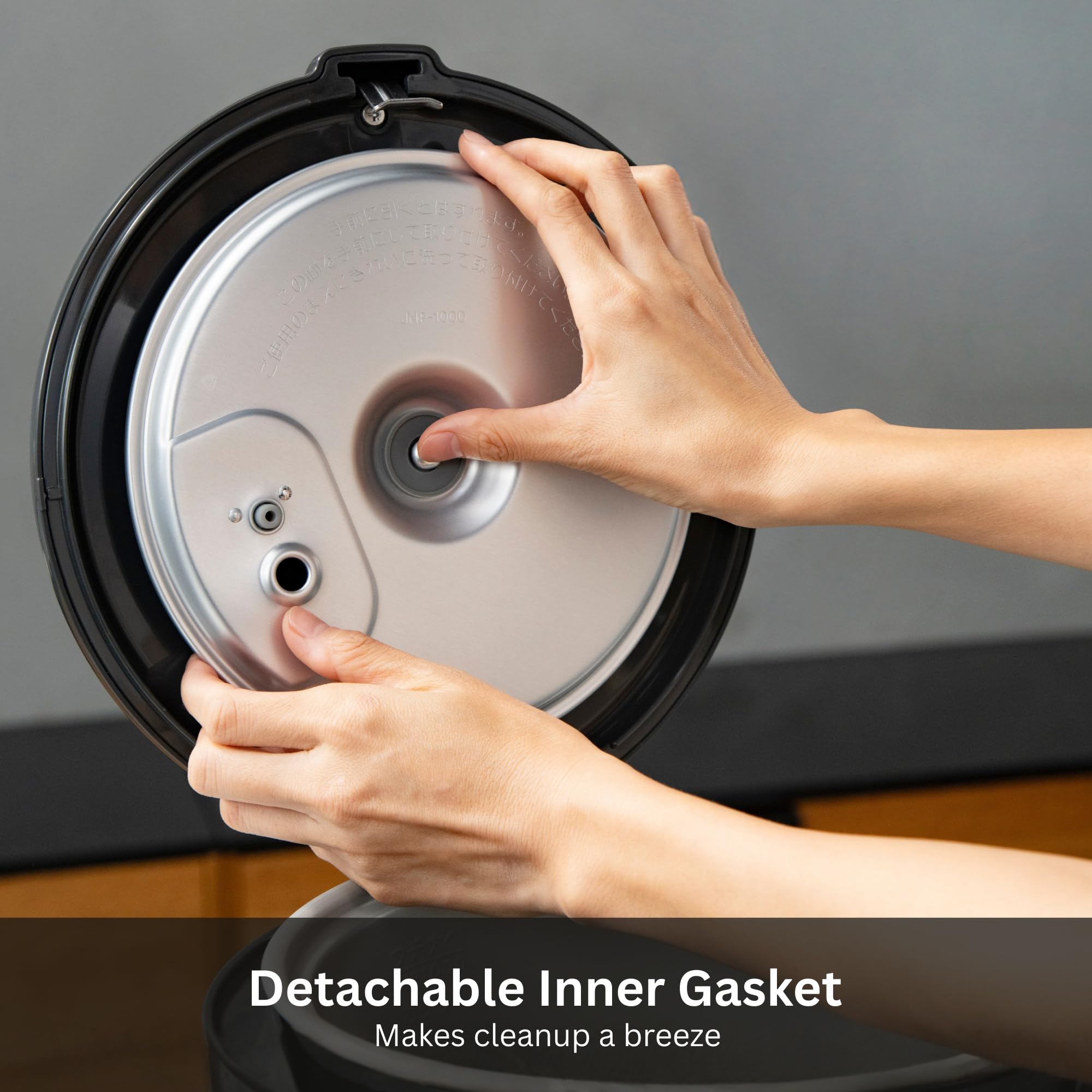 White Rice Cooker with Nonstick Pot Retractable Cord and 12 Hour Keep Warm