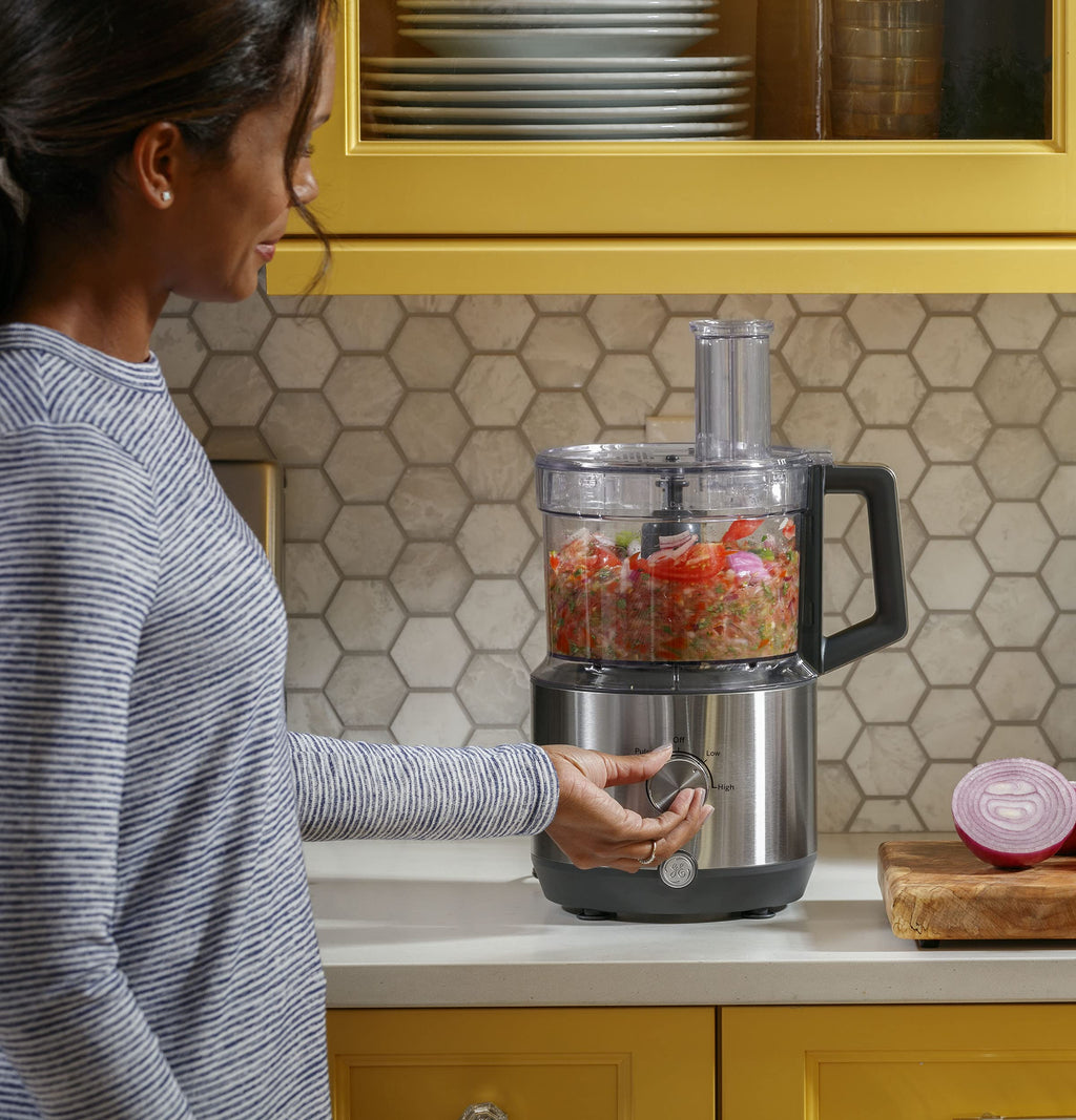 12 Cup Food Processor for Shredding Mincing Dicing and Dough Kneading
